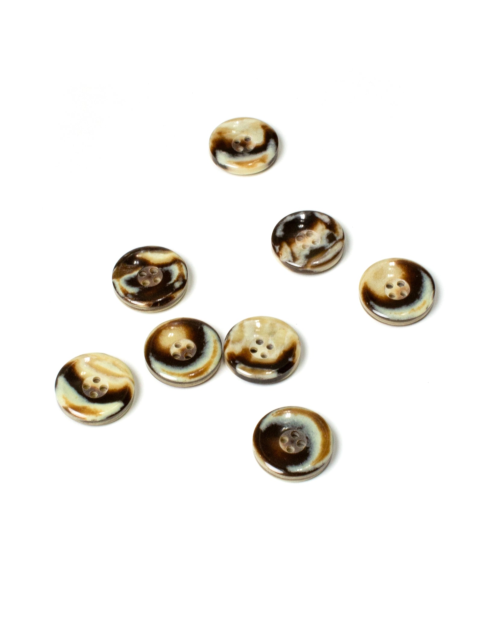Recycled Horn Ombré Buttons 25mm