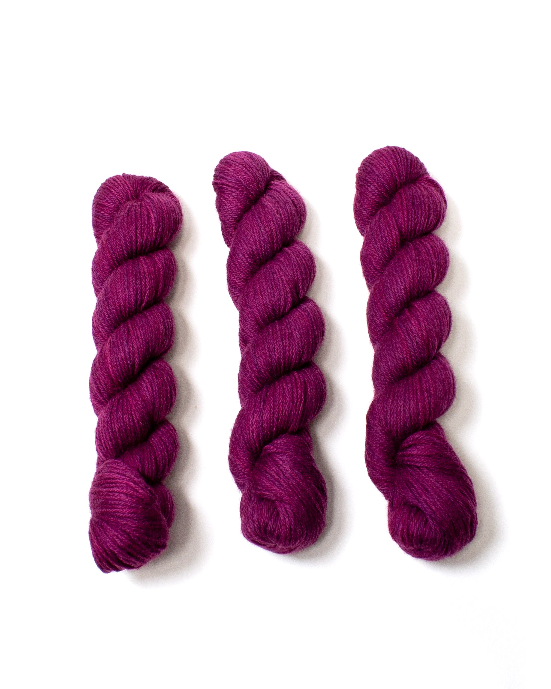 DEGEN DK Merino Yarn - Berry