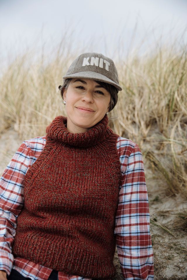 Shetland Shades: Stories in Wool