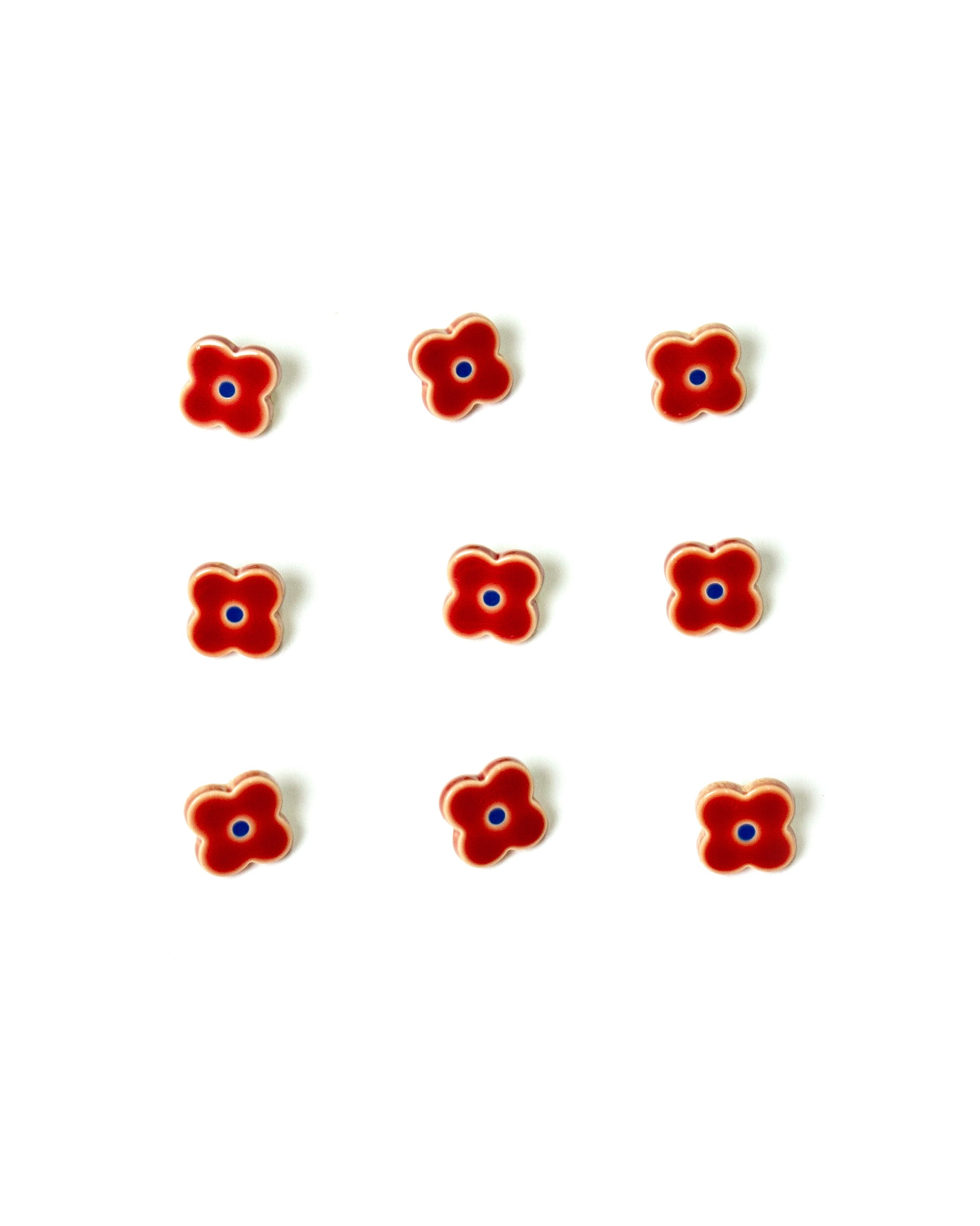 Red Flower with Blue Center Buttons 12mm