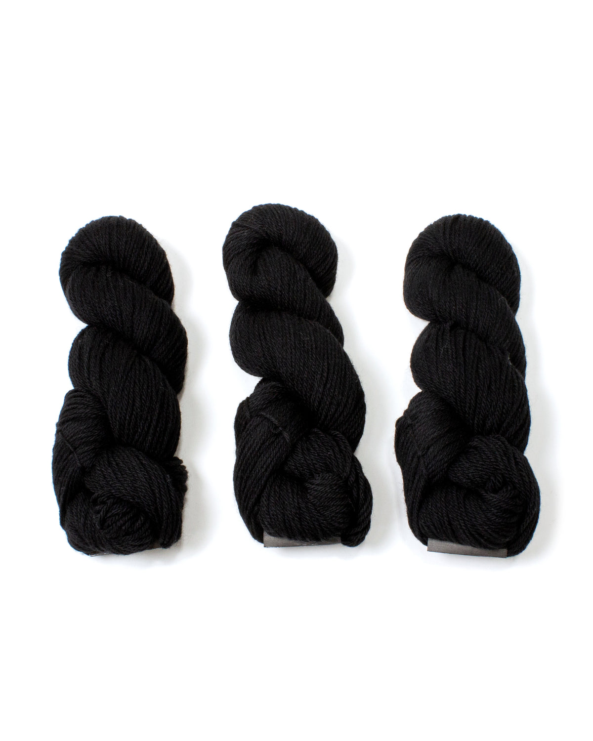 Cascade 220 Black 8555